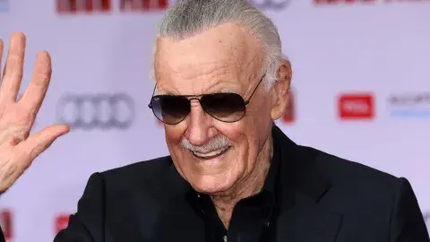 ¿Cómo fue que Stan Lee revolucionó el mundo de los comics?