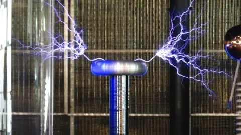 Tesla Coil Concert: El proyecto que crea música a través de la ciencia