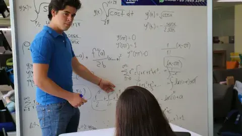 Gana beca para campamento científico de verano en Instituto Weizmann