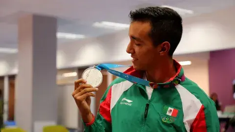 Medallista en Lima: Me encanta mi carrera y remar es mi pasión