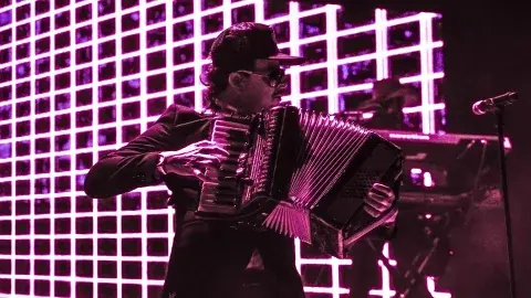 Música y ayuda: así apoya Ulises de Kinky a músicos de pocos recursos