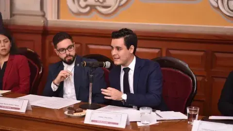 Presentan iniciativas públicas para mejorar su municipio