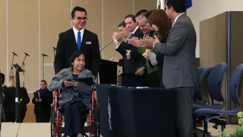Prepa en línea del Tec para gente de bajos recursos sumó más alumnos