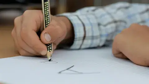 Analizan expertos efectos del COVID-19 en la educación pública