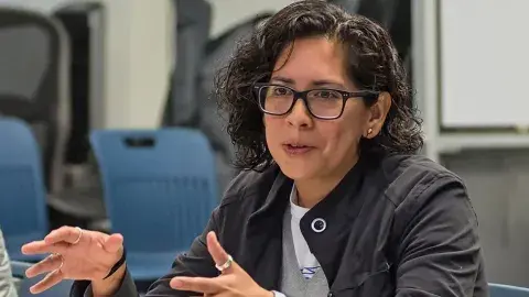 Apasionada por el Arte y la Cultura recibe Premio Mujer Tec