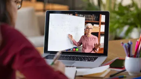Tec amplía clases no presenciales hasta el 30 de abril por COVID-19