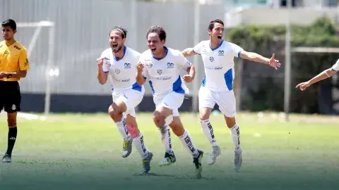 ¡Borregos Monterrey líderes invictos en fútbol nacional universitario!