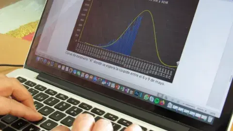 Modelo de profesor Tec da 3 escenarios para picos de COVID en México