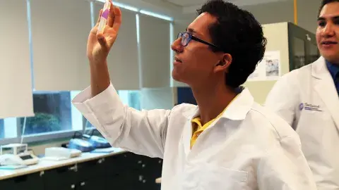 ¡Adiós a las agujas! Alumnos del Tec diseñan parche para medir glucosa