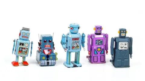 Robots socialistas vs capitalistas ¿Quién ganará?