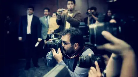 Premio Nacional de Periodismo coachea a estudiantes