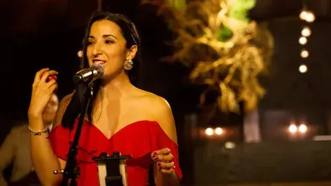 Pasión por el canto: Cristina González ganó Premio al Formador LiFE 