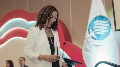 Reconocen a Consejera del Tec: Jalisco premia a empresaria Marisa Lazo
