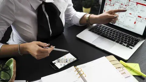 Prepárate para la vida laboral: 6 competencias que buscan las empresas