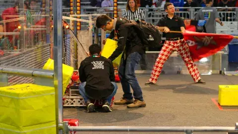 10 Years of Victory: la historia detrás de LamBot