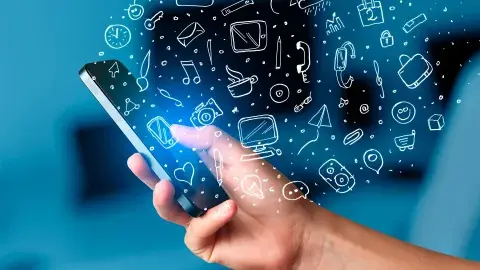 Plantean nuevas estrategias de comunicación a artistas internacionales