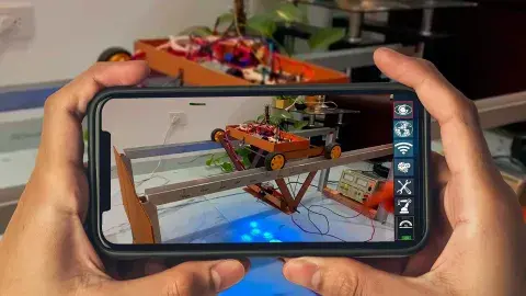 ¿Un "WALL-E" que desinfecta? Alumnos Tec generan prototipo sanitizante