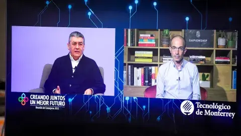 Si el mundo coopera vs el COVID, podrá con más retos.- Yuval Harari