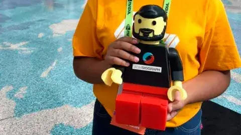 Alumna Tec, líder de voluntarios en evento internacional de ciencias