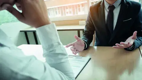 ¿Cómo responder a preguntas comunes en entrevistas laborales? 