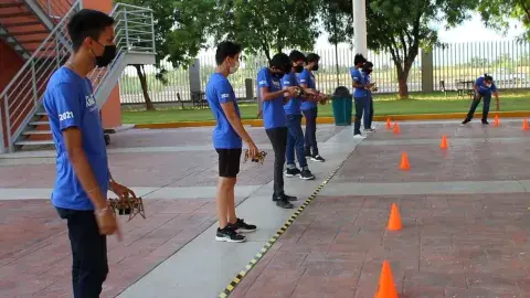 ¡Reto Kinetec! Futuros ingenieros prueban sus aptitudes