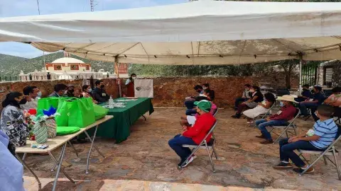 Egresado Tec crea kits de emprendimiento para comunidades en SLP