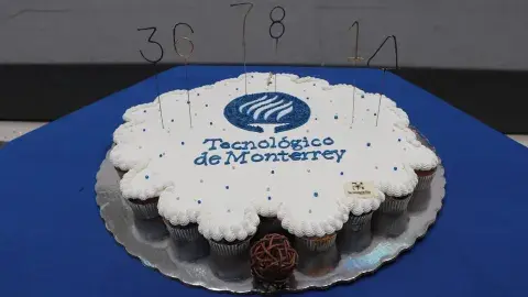 Triple festejo de aniversario en Tec campus Zacatecas
