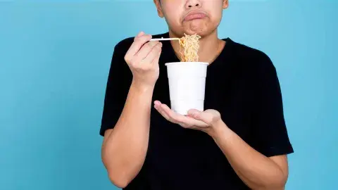 ¡Adiós comida rápida! Tips de alimentación saludable para foráneos