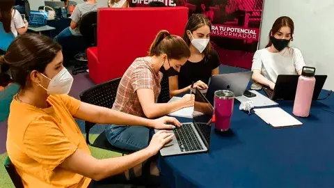 ¡Innovación ambiental! Alumnas Tec ganan segundo lugar en INCmty