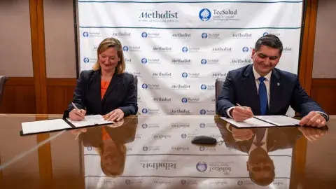 TecSalud renueva alianza con Hospital Metodista de Houston
