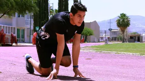 ¡Va por nacional! Alumno Tec se alista para competencia de Atletismo