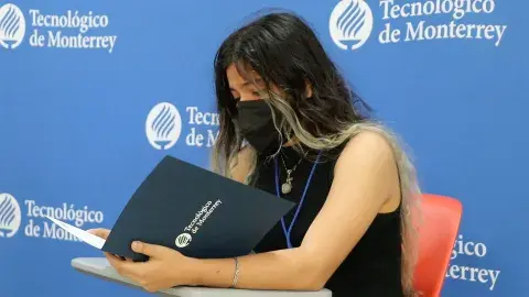 Gana beca Tec por su compromiso social y desempeño académico