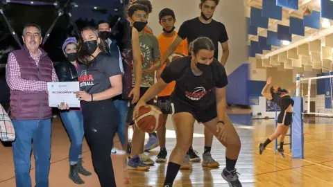 Pasión por la duela le otorga Premio Municipal del Deporte (videonota)