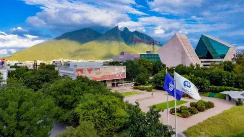 Tec se une a consejo de acreditadora de universidades SACSCOC