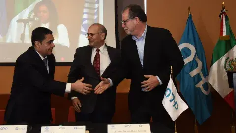 TecSalud y asociación de hospitales buscan mejorar salud privada