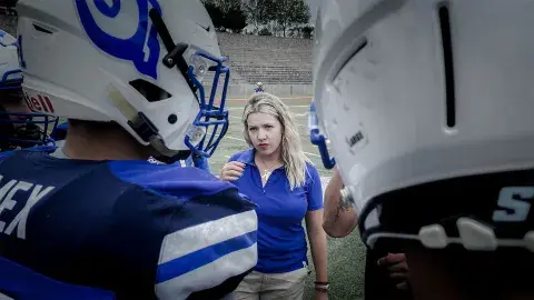 Egresada Tec y primera coach mujer de futbol americano en CEM
