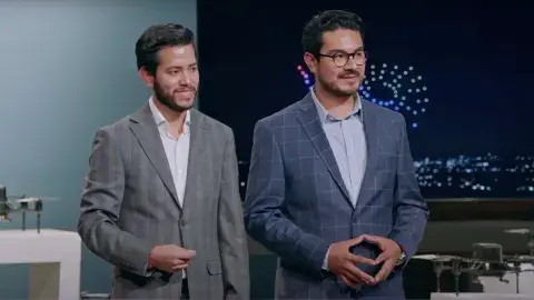 ¡De luces a tiburones! Egresado Tec consigue inversión en ‘Shark Tank’