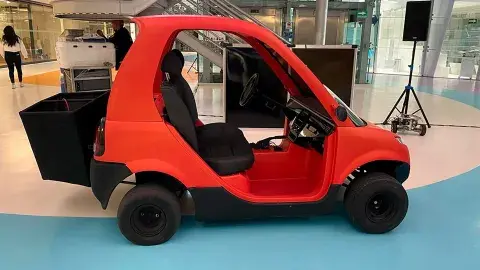 Profesor del Tec en CDMX diseña automóvil compacto eléctrico