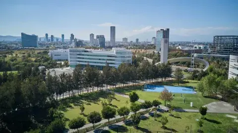 Gobierno y alumnos se unen para resolver problemas de la urbe poblana