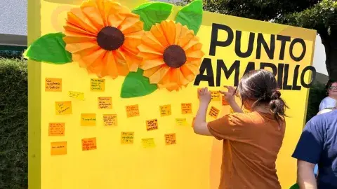 Con proyecto de escritura infantil, alumna Tec acompaña a migrantes