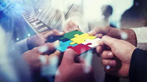 Ganan con emprendimiento y buscan cambiar las reglas del mundo laboral