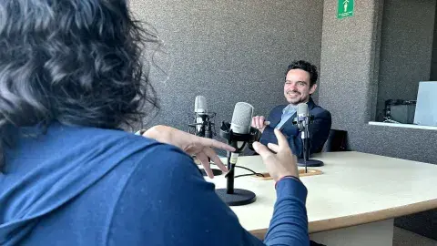 Migración global: Profesor de Tec Puebla la analiza en podcast