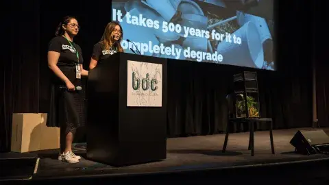 ¡Contra el plástico! Alumnas Tec destacan en concurso de Biodiseño