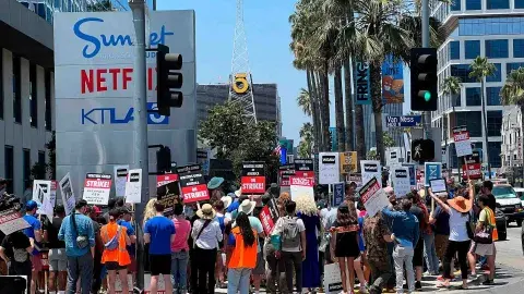¿Qué pasa con la huelga en Hollywood y cómo afecta a México? (Opinión)