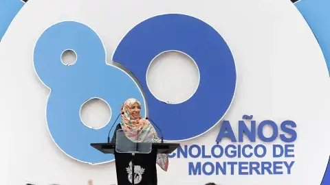 Nobel laureate Tawakkol Karman invites young people to build peace
