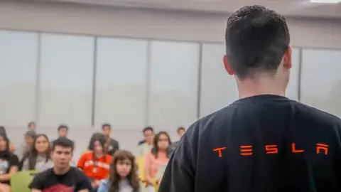 De Tampico a Tesla: EXATEC llega a firma mundial de autos eléctricos 