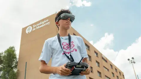 ¿Es un pájaro o un avión? Es DragonFly arrasando en torneos de drones