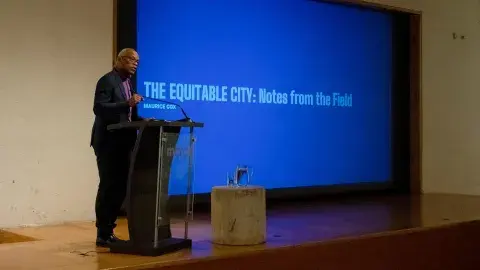 Architect Maurice Cox: Society is key to revitalization of cities