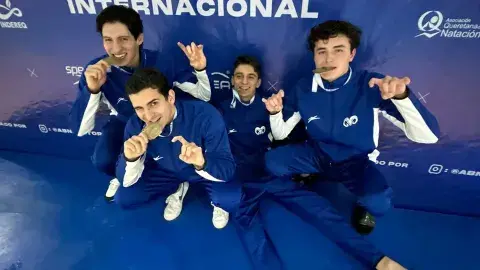 ¡Borregos impone marca! Establecen nuevo récord mexicano en natación