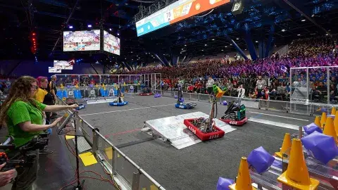 ¡En acción! Equipos PrepaTec debutan en mundial de robótica FIRST 2024